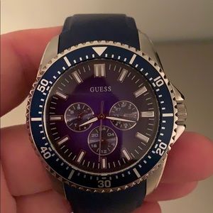 GUESS mens watch